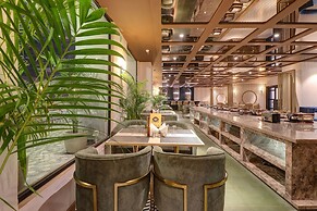 Saltstayz Premier - Mohali Chandigarh