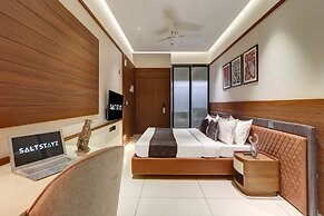 Saltstayz Premier - Mohali Chandigarh