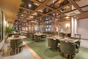 Saltstayz Premier - Mohali Chandigarh