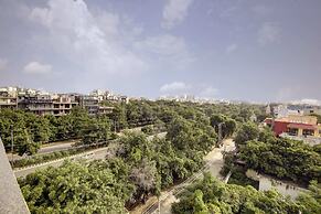 Saltstayz Select – Unitech Cyber Park