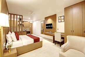 Saltstayz Select – Unitech Cyber Park