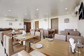 Saltstayz Select – Unitech Cyber Park