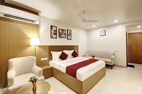 Saltstayz Select – Unitech Cyber Park