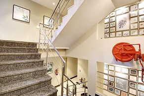 Saltstayz Select - Golf Course Road