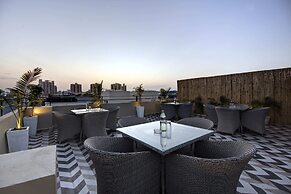 Saltstayz Select - Golf Course Road