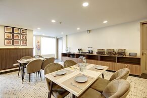 Saltstayz Select - Golf Course Road