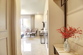 Saltstayz Select - Golf Course Road