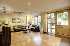 Saltstayz Select - Golf Course Road