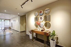 Saltstayz Select - Golf Course Road