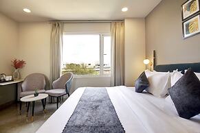 Saltstayz Select - Golf Course Road