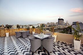 Saltstayz Select - Golf Course Road