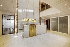 Saltstayz Premier - Near Golf Course Road & Sector 57