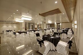 Saltstayz Premier - Near Golf Course Road & Sector 57