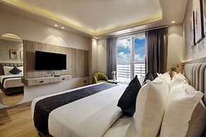 Saltstayz Premier - Near Golf Course Road & Sector 57