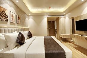 Saltstayz Premier - Near Golf Course Road & Sector 57