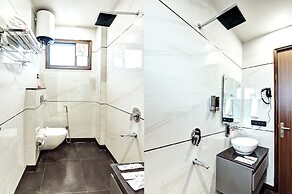 Saltstayz Select - Pitampura