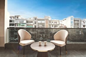 Saltstayz Select - Pitampura