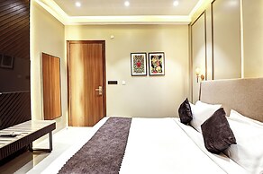 Saltstayz Select - Pitampura