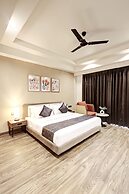 Saltstayz Premier – Golf Course Road & Sector 42