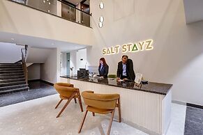 Saltstayz Premier – Golf Course Road & Sector 42