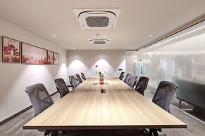 Saltstayz Premier – Golf Course Road & Sector 42