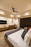 Saltstayz Premier – Golf Course Road & Sector 42