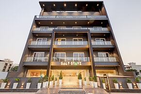 Saltstayz Premier – Golf Course Road & Sector 42