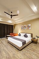 Saltstayz Premier – Golf Course Road & Sector 42