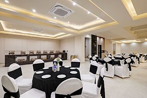 Saltstayz Premier – Golf Course Road & Sector 42