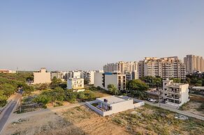 Saltstayz Premier – Golf Course Road & Sector 42