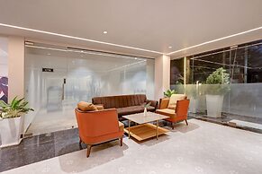 Saltstayz Premier – Golf Course Road & Sector 42