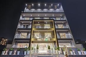 Saltstayz Premier – Golf Course Road & Sector 42