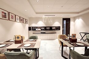 Saltstayz Premier – Golf Course Road & Sector 42