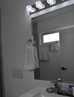 Dimond Abode Vacation Rental