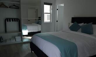 Dimond Abode Vacation Rental