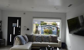 Dimond Abode Vacation Rental