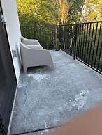 Dimond Abode Vacation Rental