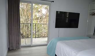 Dimond Abode Vacation Rental