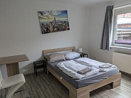 NestOaseWHV Zimmer zw.City und Südstrand