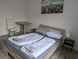 NestOaseWHV Zimmer zw.City und Südstrand