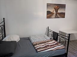 NestOaseWHV Zimmer zw.City und Südstrand