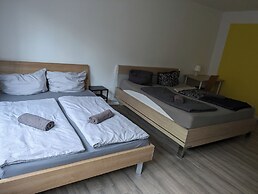 NestOaseWHV Zimmer zw.City und Südstrand