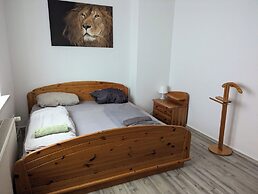 NestOaseWHV Zimmer zw.City und Südstrand