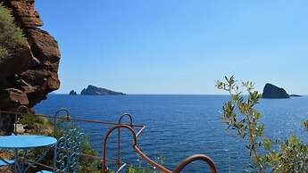VILLA ROCCE ROSSE