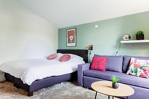 Lanaken Retreat Pool Jacuzzi and Sauna