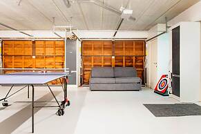 Lanaken Retreat Pool Jacuzzi and Sauna