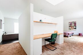 Lanaken Retreat Pool Jacuzzi and Sauna