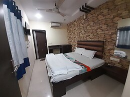 Hotel Mezbaan Regency