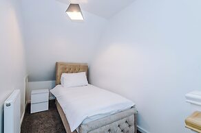 3br-walktocitycentre-garden-freeparking