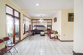 Hotel O Kebon Jeruk Near Gedung Sate Formerly Kurnia Hotel